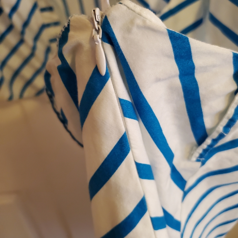Blue And White 2 Pc Skirt Set. S Med - Picture 10 of 10